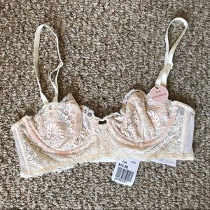 Sheer Lace Bra (32A)